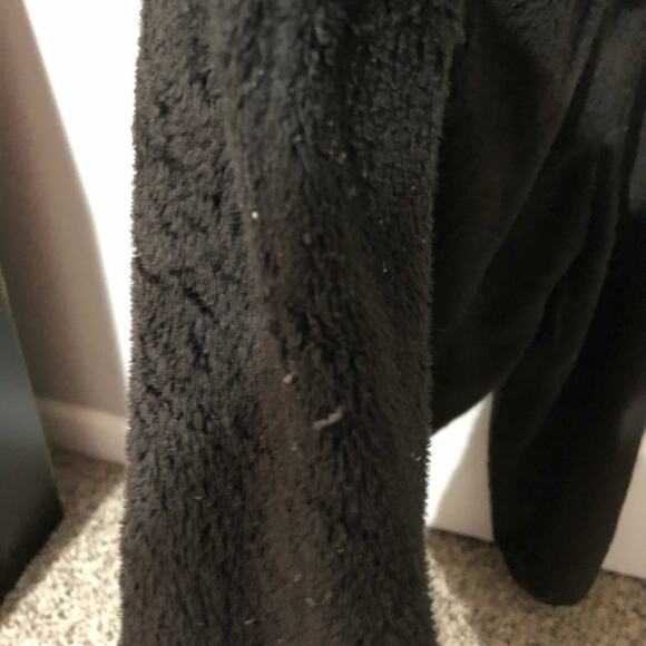 GENTLY WORN Women’s North Face Osito Jacket - Picture 5 of 6